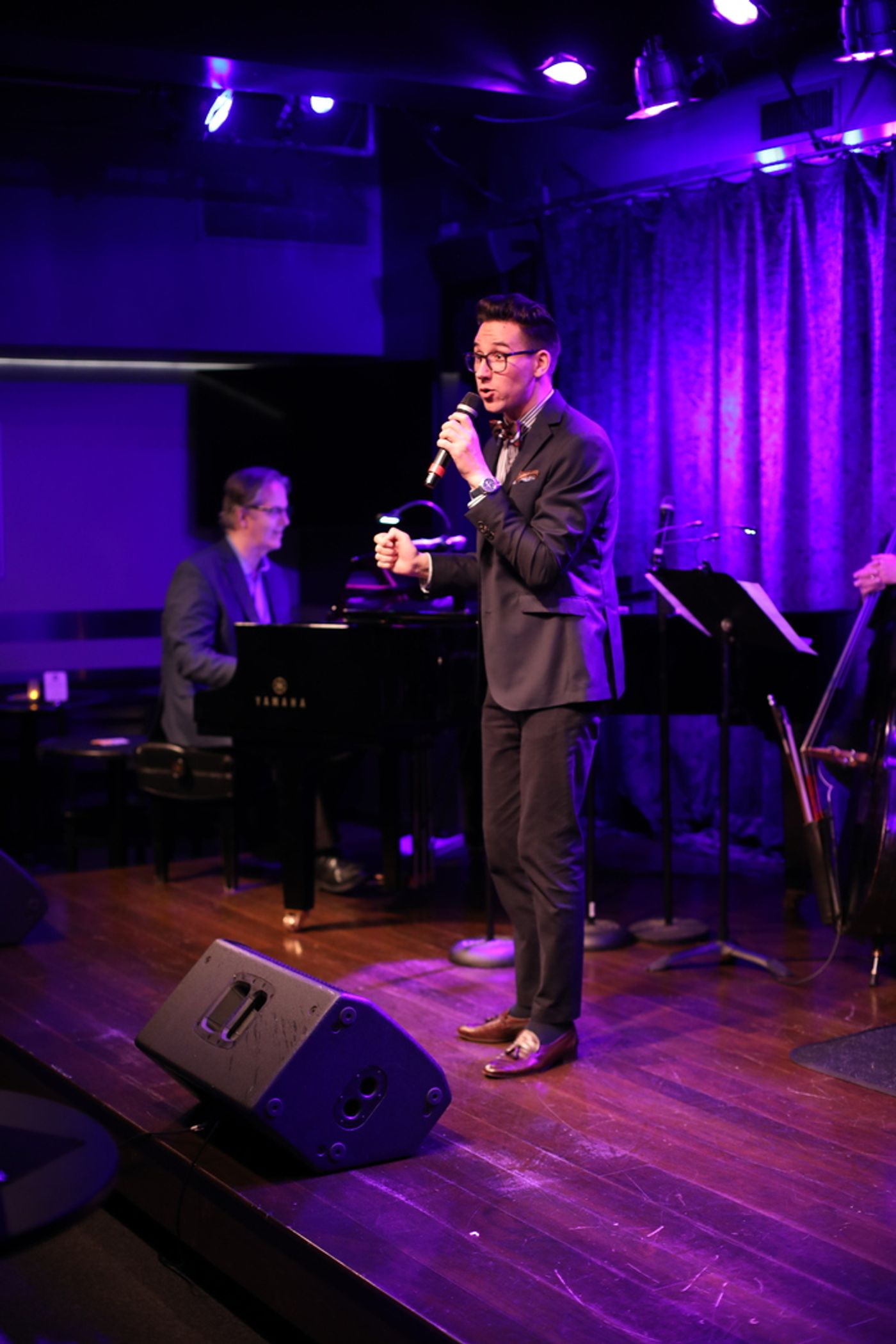 Photos: October 24th THE LINEUP WITH SUSIE MOSHER In A Chris Ruetten Photo Flash  Image