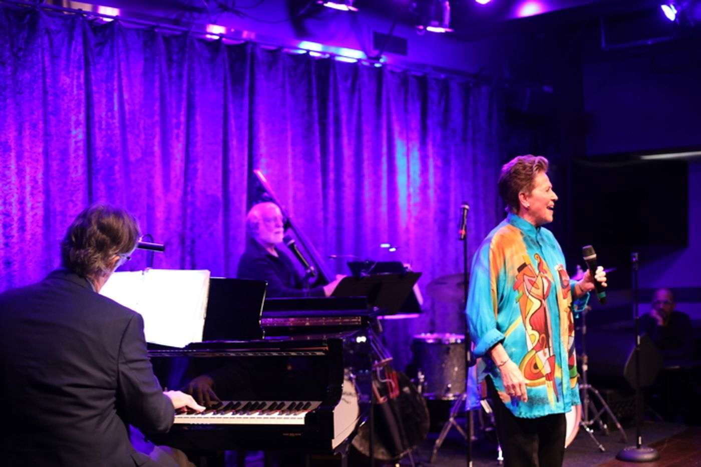 Photos: October 24th THE LINEUP WITH SUSIE MOSHER In A Chris Ruetten Photo Flash  Image