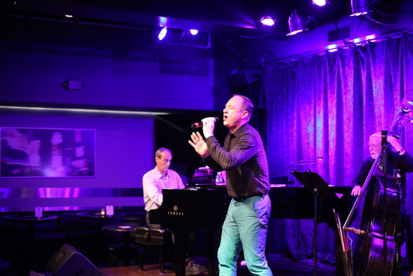 Photos: October 24th THE LINEUP WITH SUSIE MOSHER In A Chris Ruetten Photo Flash  Image