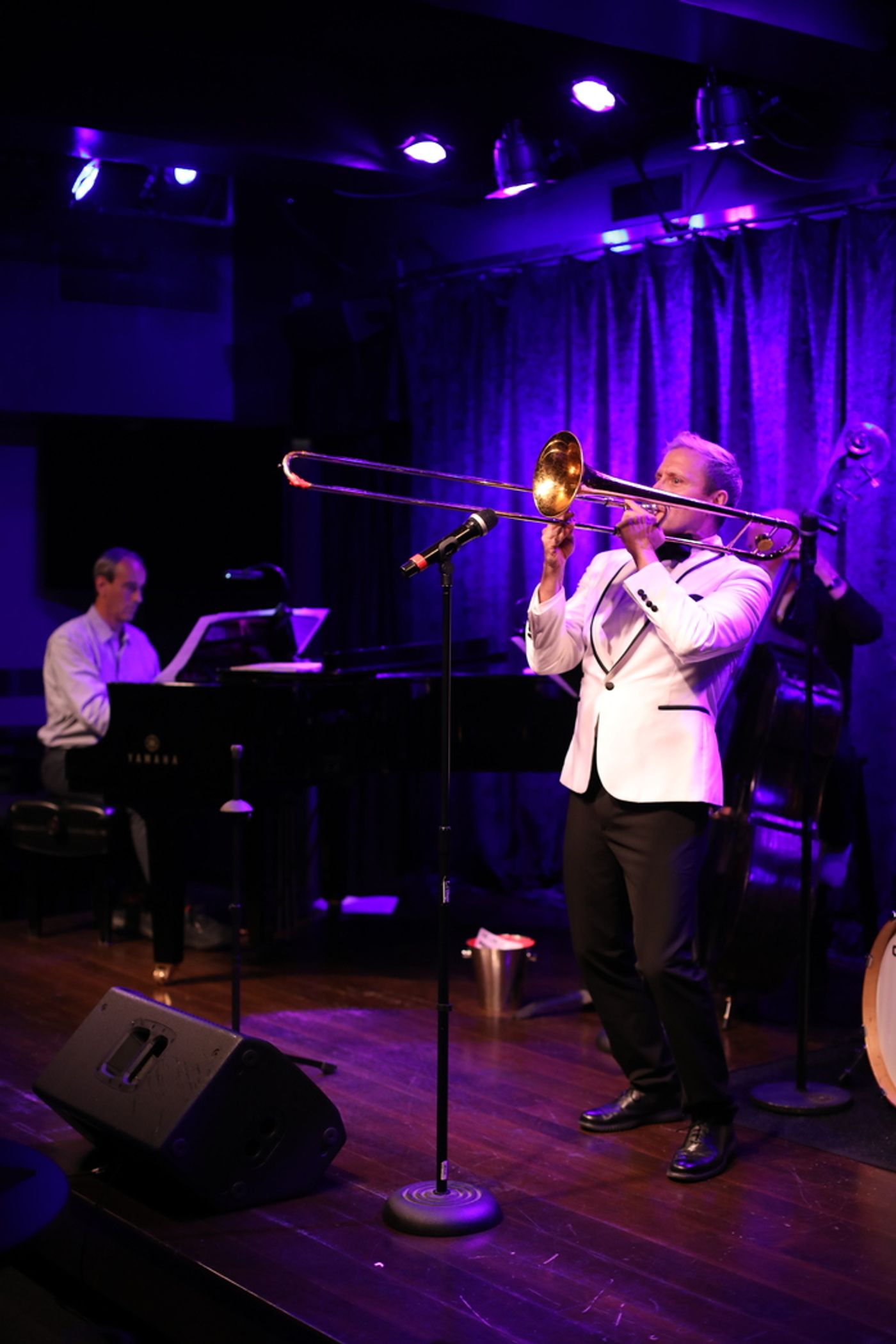 Photos: October 24th THE LINEUP WITH SUSIE MOSHER In A Chris Ruetten Photo Flash  Image