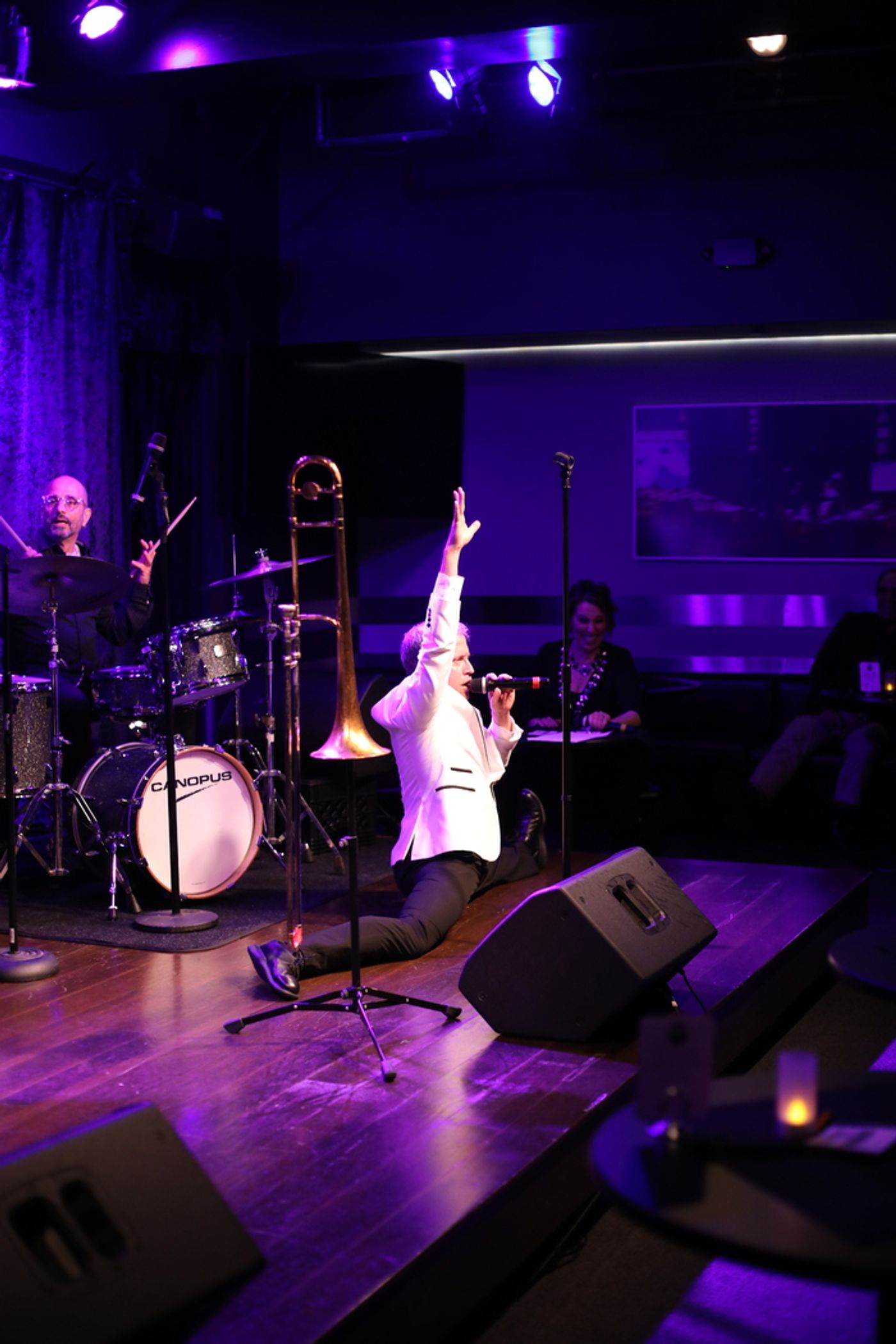 Photos: October 24th THE LINEUP WITH SUSIE MOSHER In A Chris Ruetten Photo Flash  Image