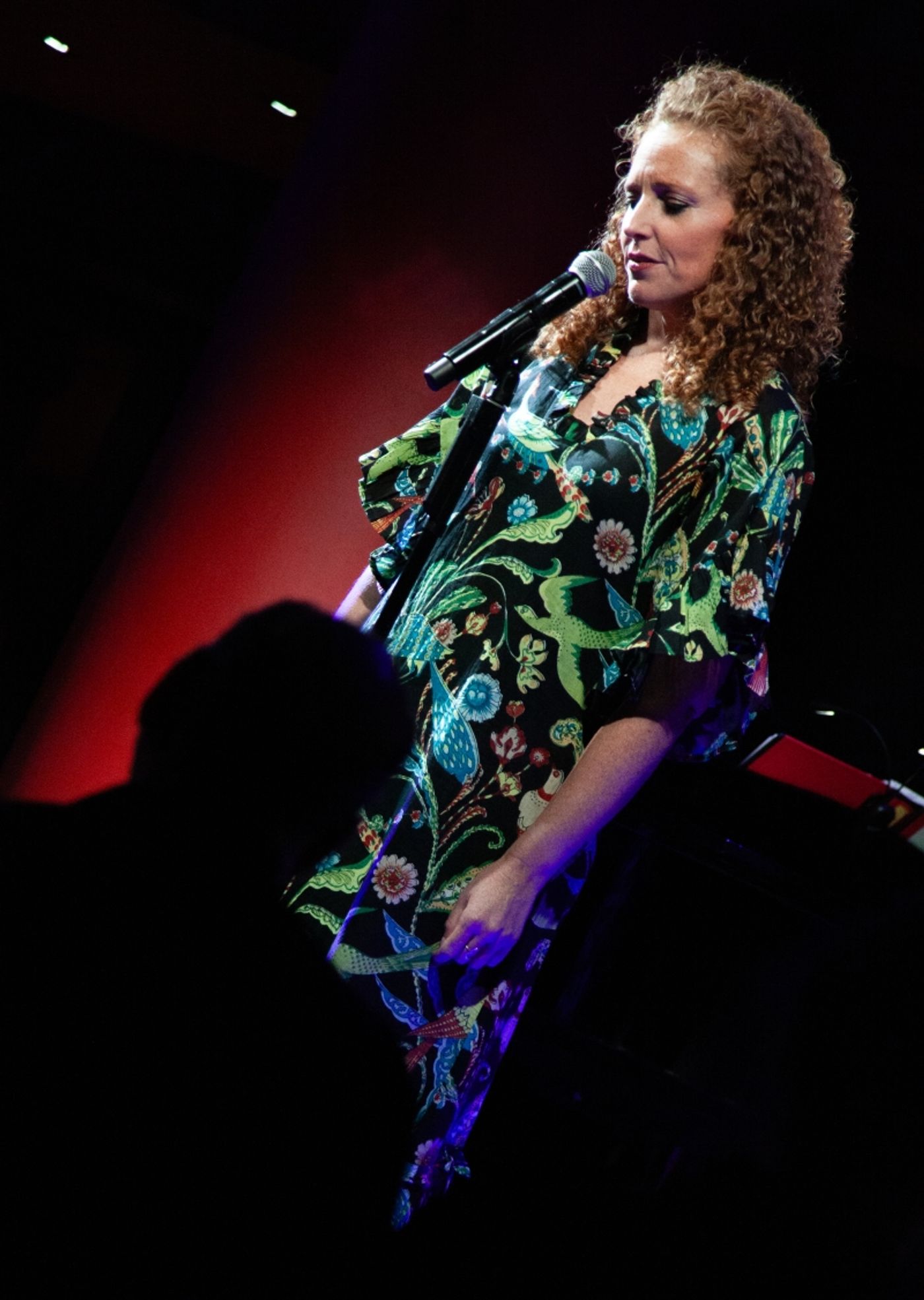 Review: Marissa Mulder Feels Everything During GIRL TALK at Chelsea Table + Stage  Image