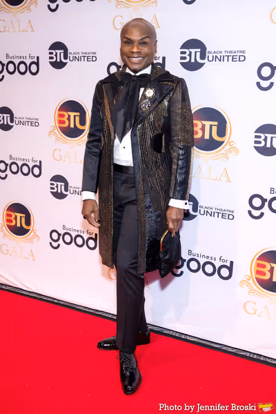 Nathan Lee Graham Photo