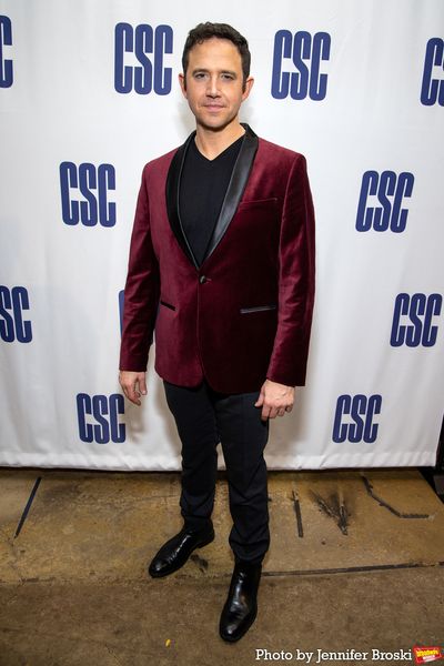 Santino Fontana Photo