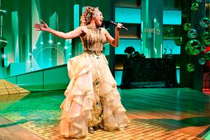 Deborah Cox @ BroadwayWorld Deborah Cox Photo