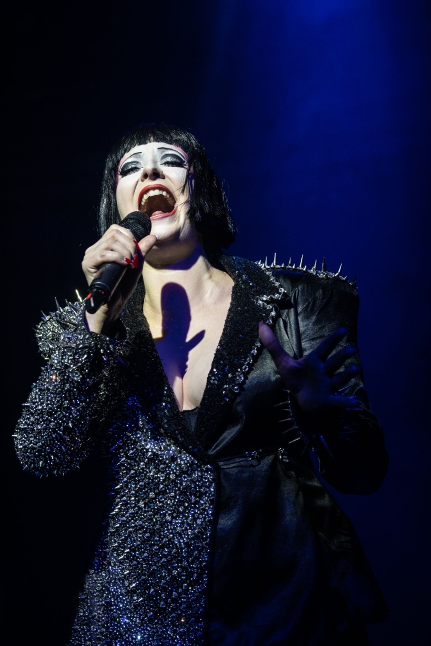 Interview: 'We Need Human Connection More Than Ever Now' Club Kabarett's Bernie Dieter Tells Us About Her History-Making Show  Image