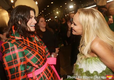 Idina Menzel and Kristin Chenoweth  Photo