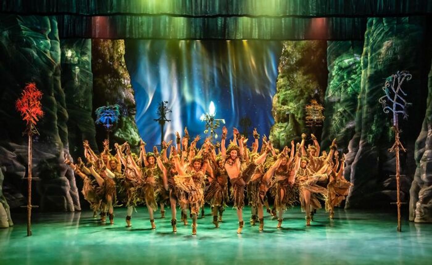 Interview: 'Everyone is Blown Away By the Spectacle': Actor Oliver Ormson on FROZEN THE MUSICAL, Audience Reaction and Acting with Sincerity  Image