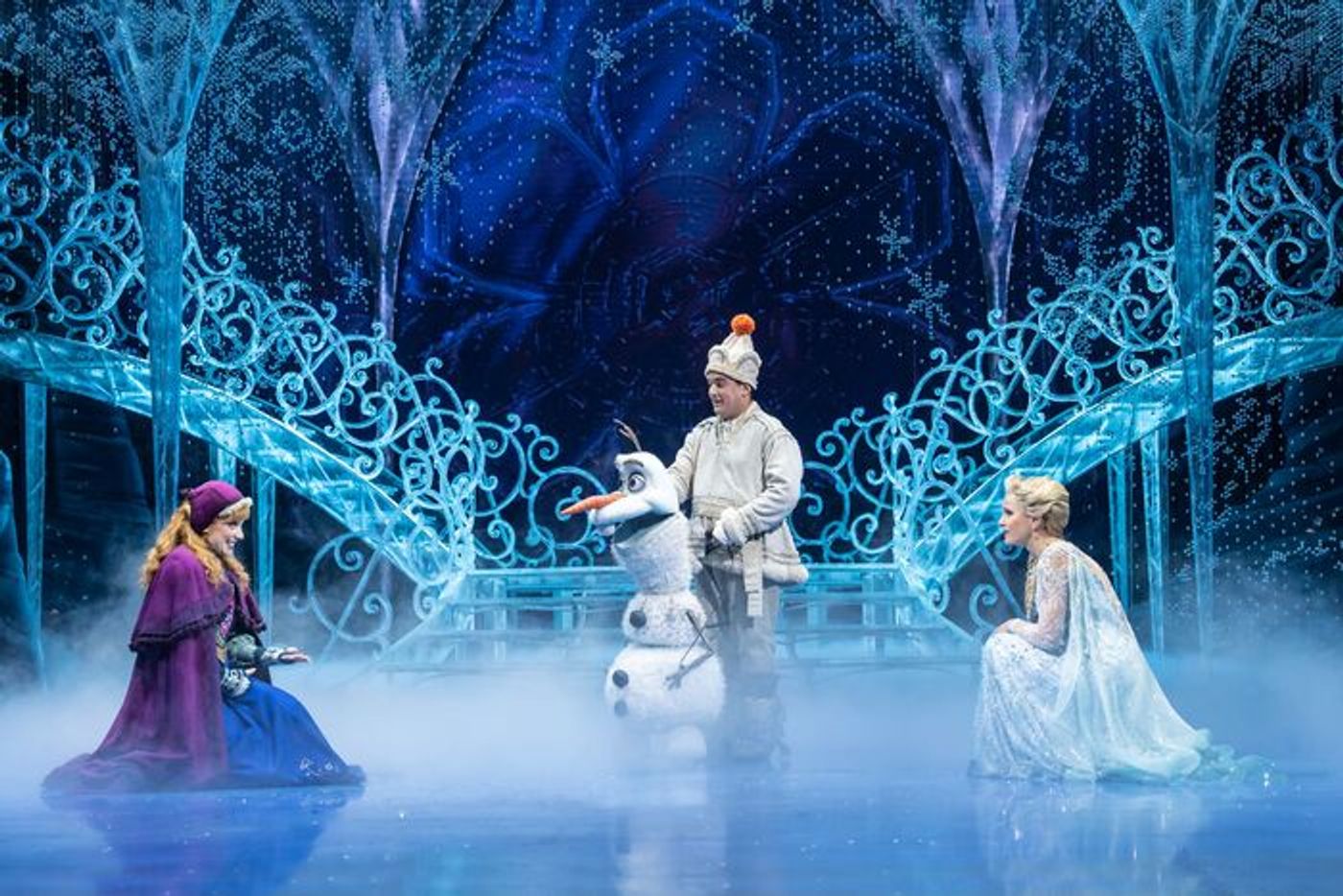 Photos: Check Out All New Photos From FROZEN in London  Image