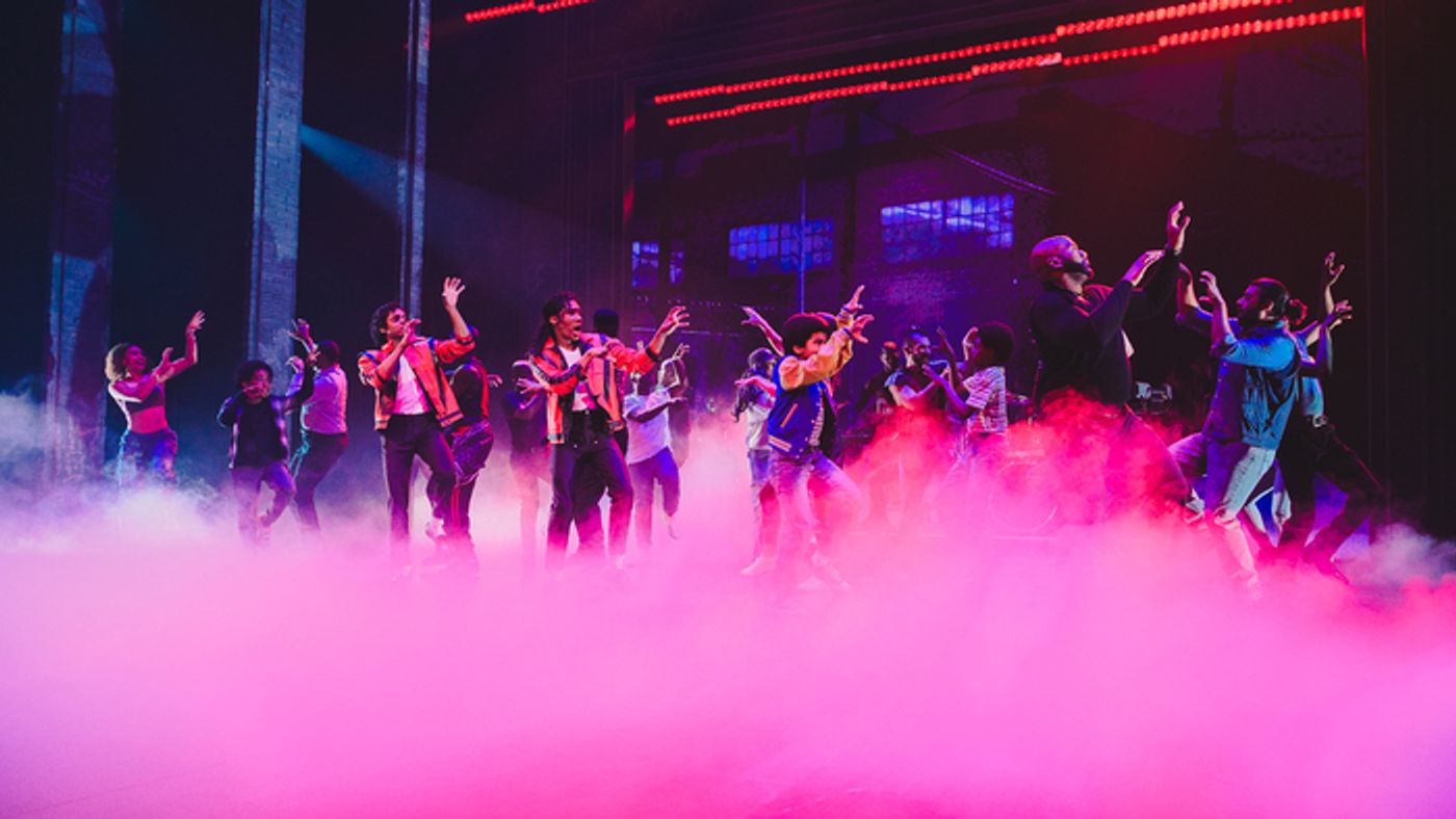 Photos & Video: MJ Celebrates Halloween With Special 'Thriller' Performance Photos & Video: MJ Celebrates Halloween With Special 'Thriller' Performance Image