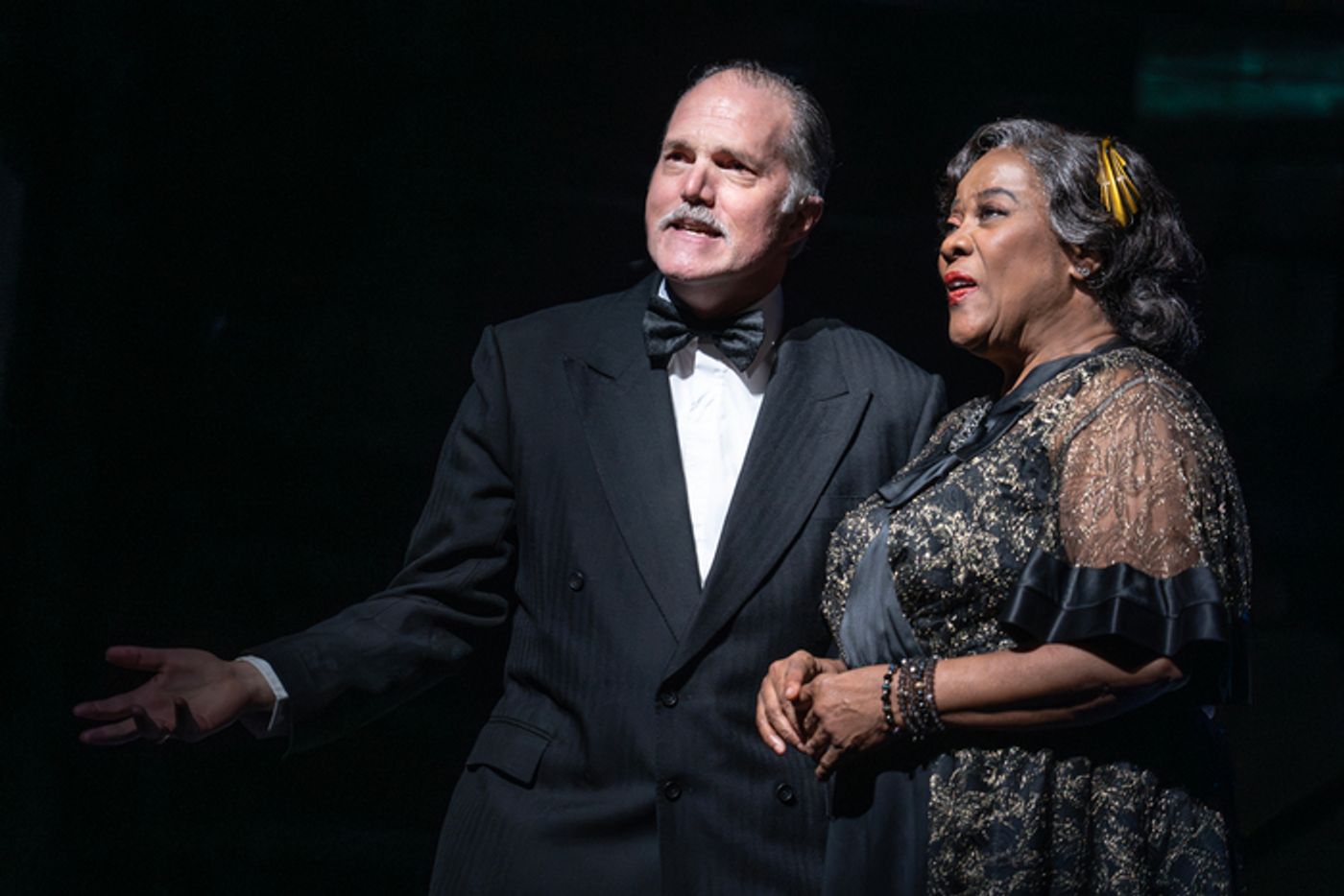 Photos: Get a First Look at PAL JOEY at New York City Center  Image