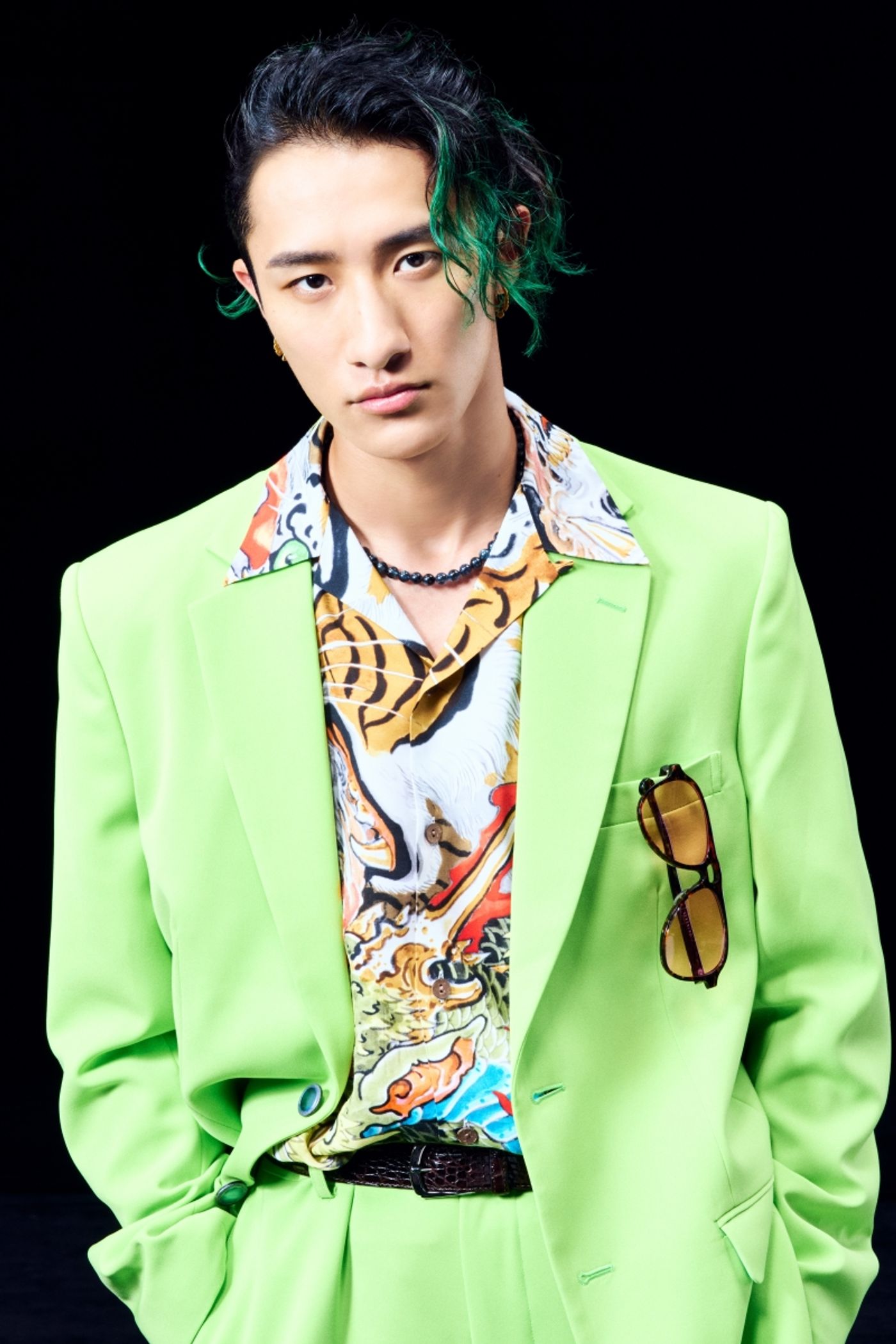 独占インタビュー: 岩本照（Snow Man）と演者・演出家・振付師としての舞台「少年たち」  Image