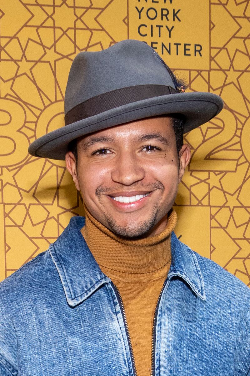 Photos: New York City Center Opens PAL JOEY With Benefit Performance — photo 34 of 60