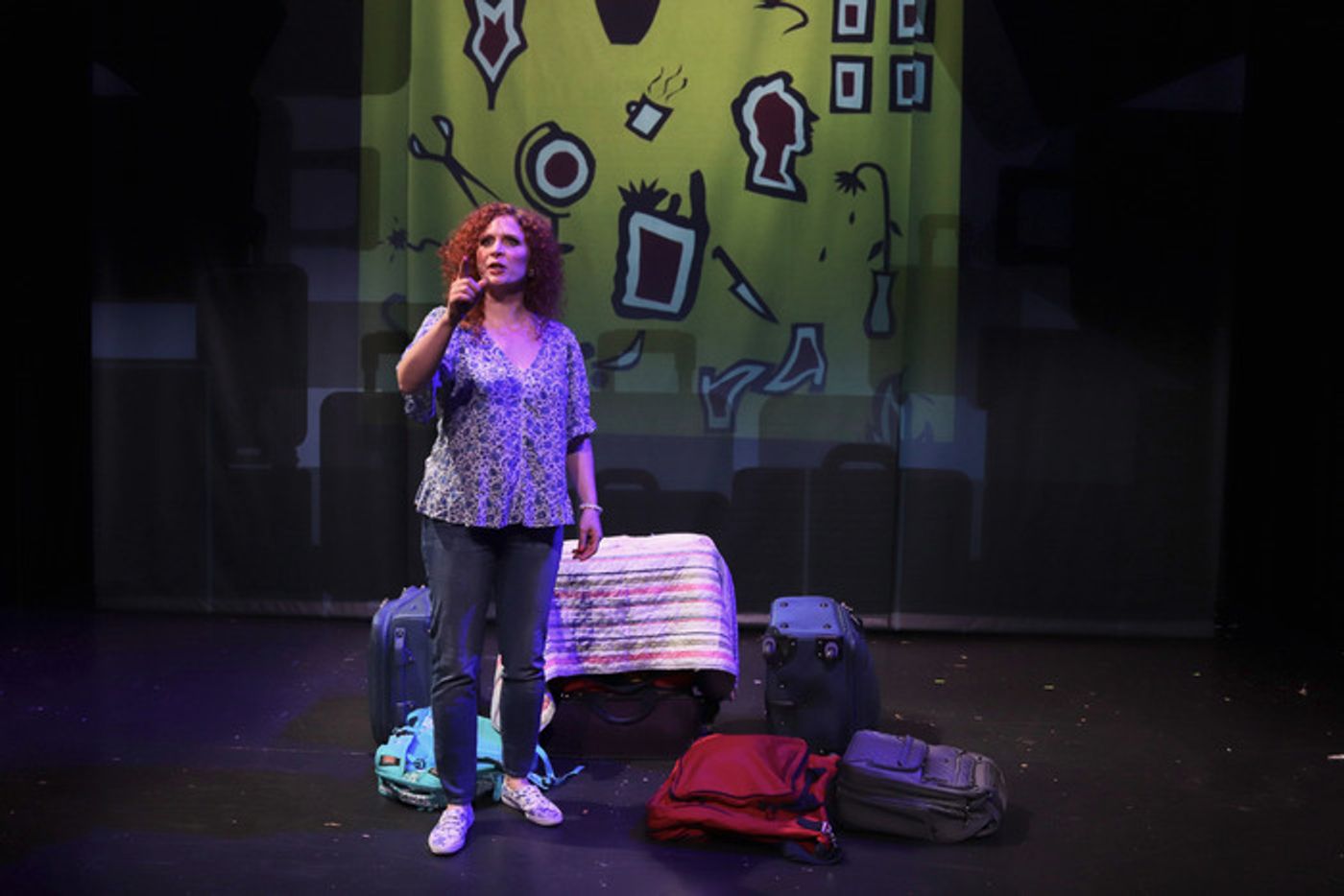 Photos: First Look At BAGGAGE AT THE DOOR At AMT Theater  Image