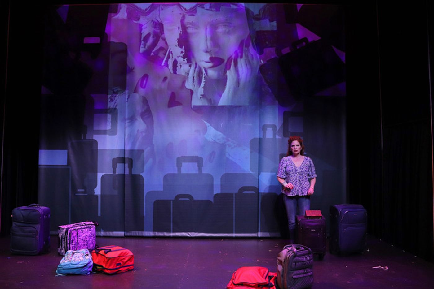 Photos: First Look At BAGGAGE AT THE DOOR At AMT Theater  Image