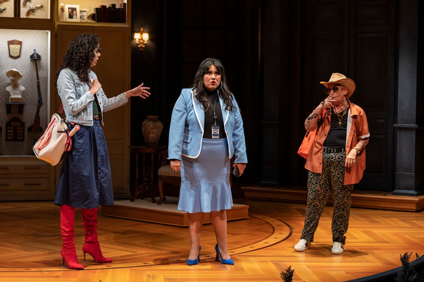 Photos: First Look at POTUS at Steppenwolf Theatre Photos: First Look at POTUS at Steppenwolf Theatre Image