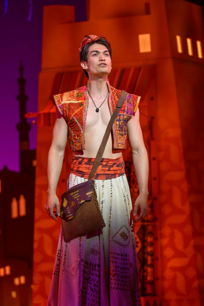 Photos: First Look at the First UK and Ireland Tour of Disney's ALADDIN  Image