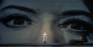 Sarah Tynan, Marina Abramović Photo