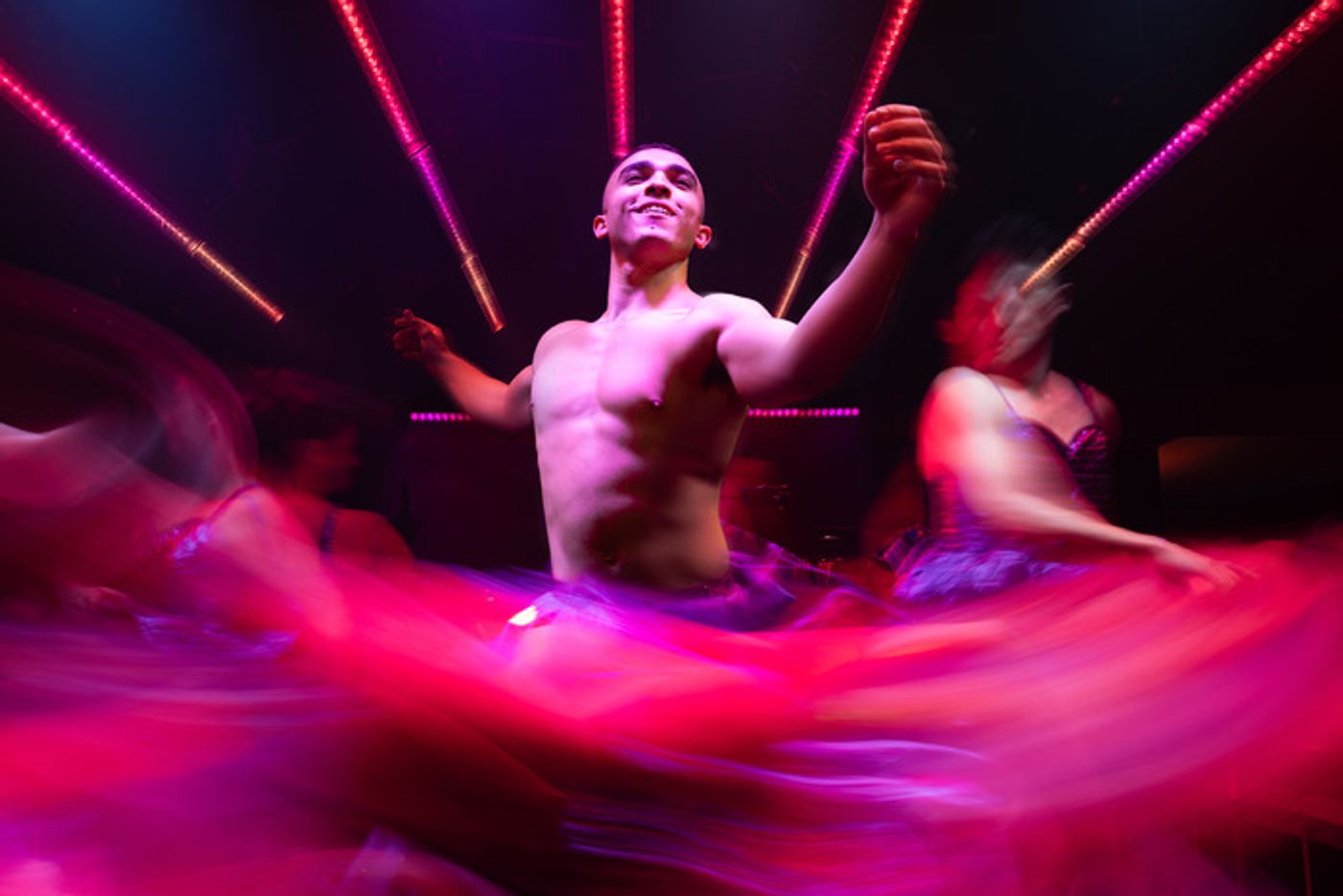 Photos: First Look at the McOnie Company's NUTRACKER at the Tuff Nutt Jazz Club  Image