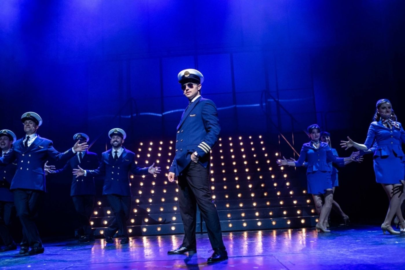 Review: CATCH ME IF YOU CAN at Lodz Musical Theater  Image