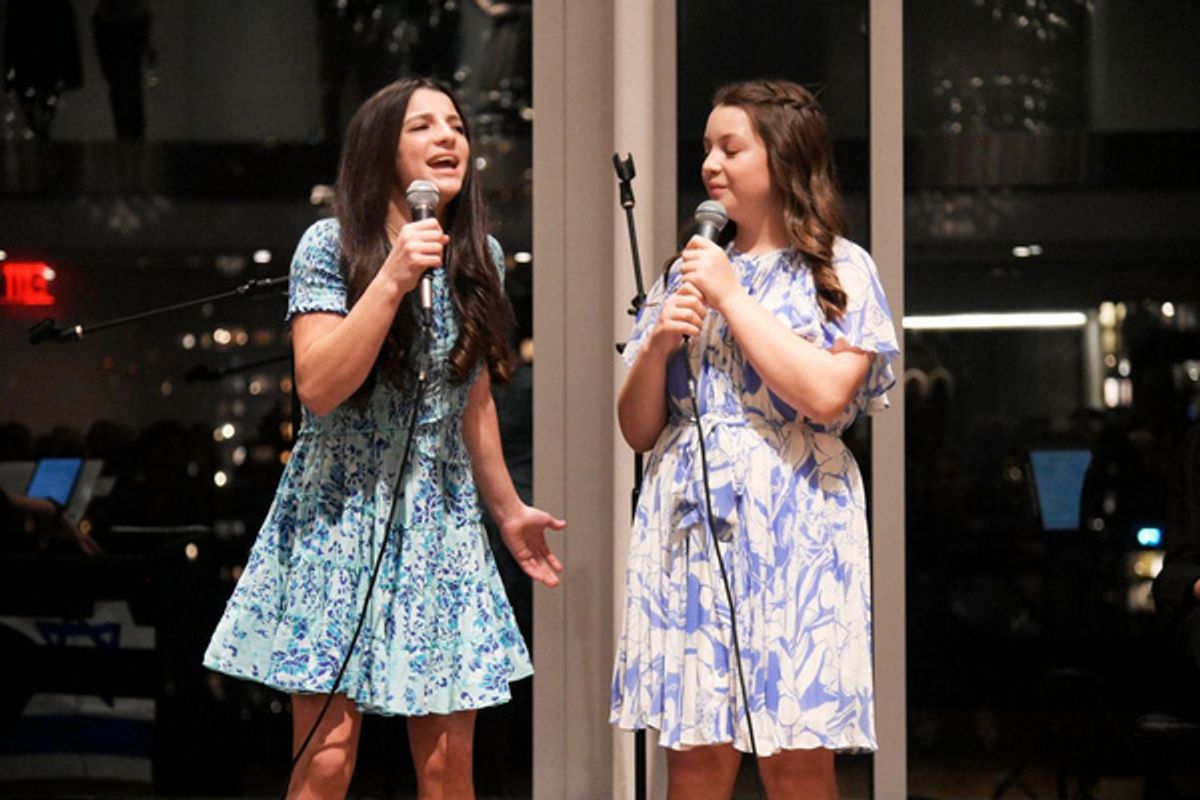 Dalya Knapp and Sophie Knapp at 