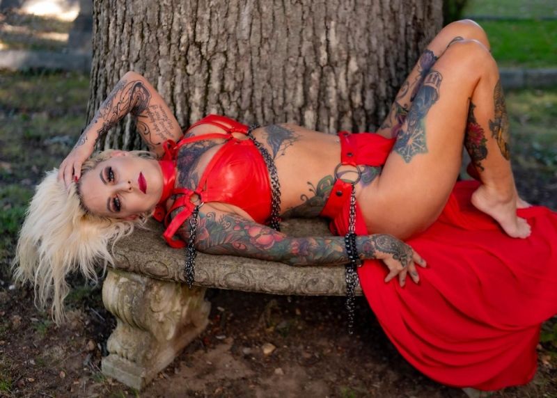 Feature: MICHELLE MARTINDILL, Finalist at Face Of Horror  Image