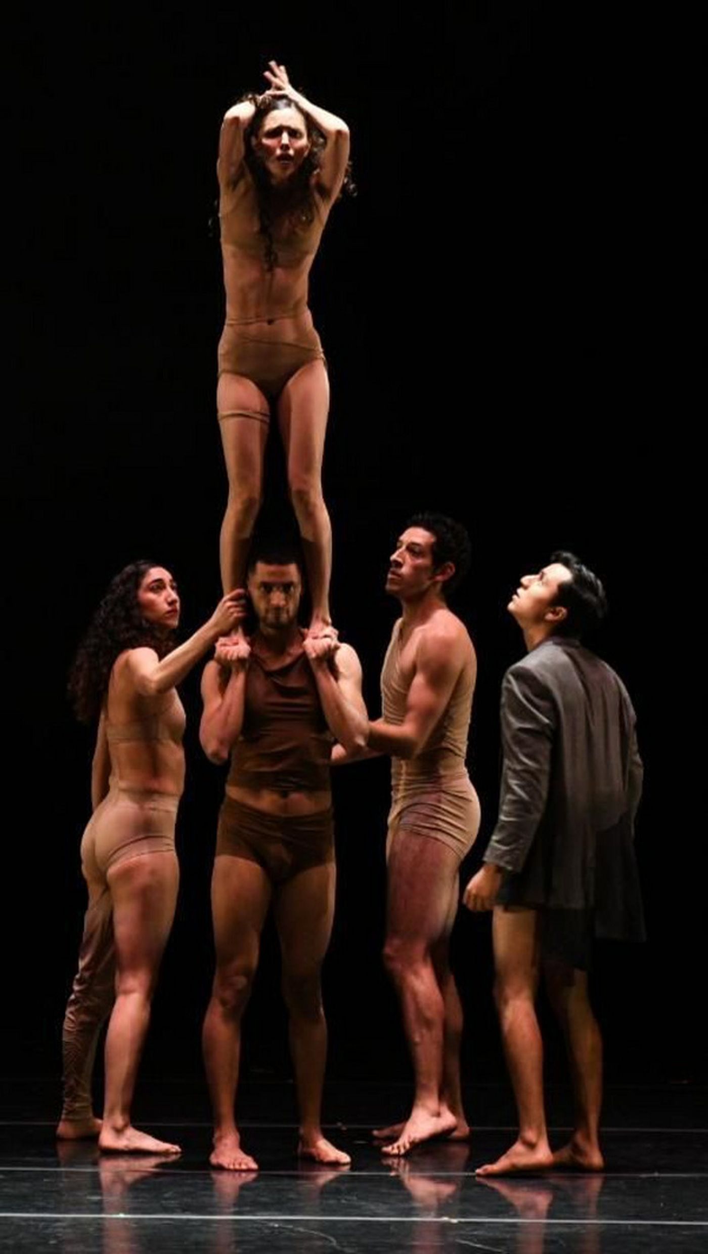 Photos: Con Cuatro Coreografías Inspiradas En Instinto De Inez Recuerdan A Carlos Fuentes En El Palacio De Bellas Artes Photos: Con Cuatro Coreografías Inspiradas En Instinto De Inez Recuerdan A Carlos Fuentes En El Palacio De Bellas Artes Image