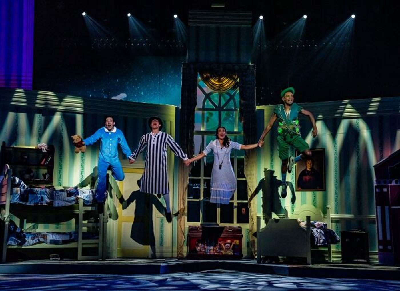 Photos: First Look at PETER PAN Panto at the Joburg Theatre Photos: First Look at PETER PAN Panto at the Joburg Theatre Image