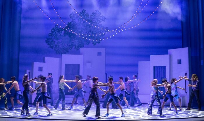 Photos: Exclusive First Look at the 25th Anniversary Tour of MAMMA MIA! — photo 7 of 13
