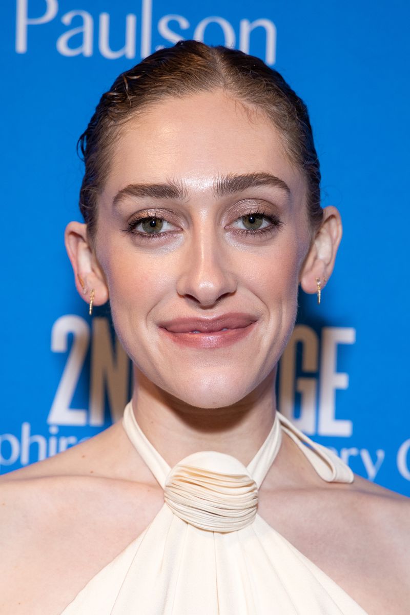 Photos: Stars Walk the Red Carpet for Second Stage's Sapphire Anniversary Gala Honoring Sarah Paulson — photo 5 of 45
