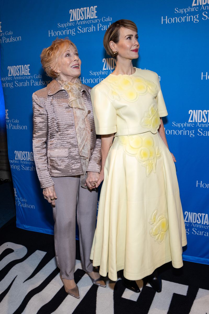 Photos: Stars Walk the Red Carpet for Second Stage's Sapphire Anniversary Gala Honoring Sarah Paulson — photo 19 of 45