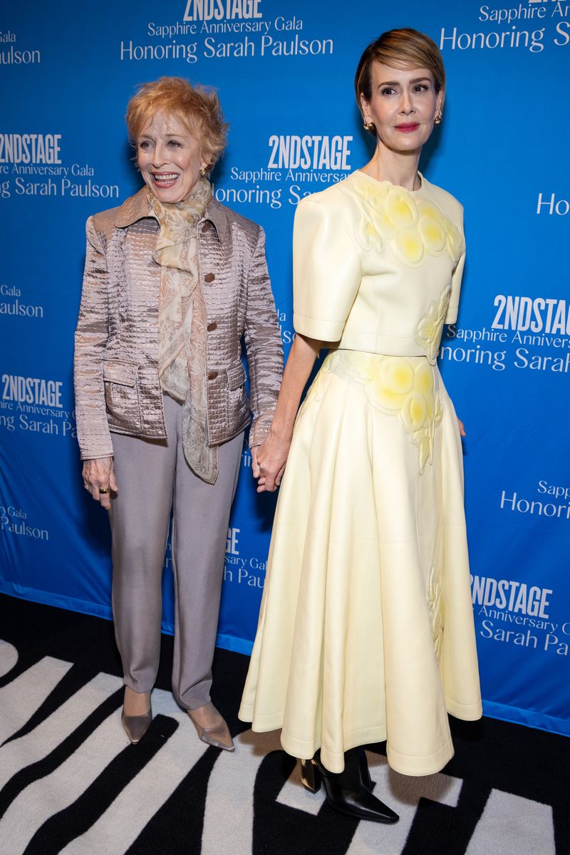 Photos: Stars Walk the Red Carpet for Second Stage's Sapphire Anniversary Gala Honoring Sarah Paulson — photo 20 of 45