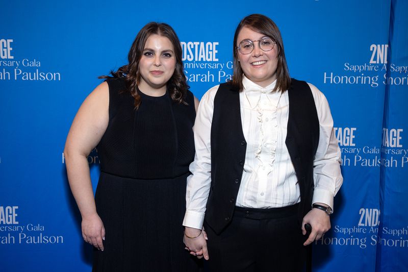 Photos: Stars Walk the Red Carpet for Second Stage's Sapphire Anniversary Gala Honoring Sarah Paulson — photo 37 of 45
