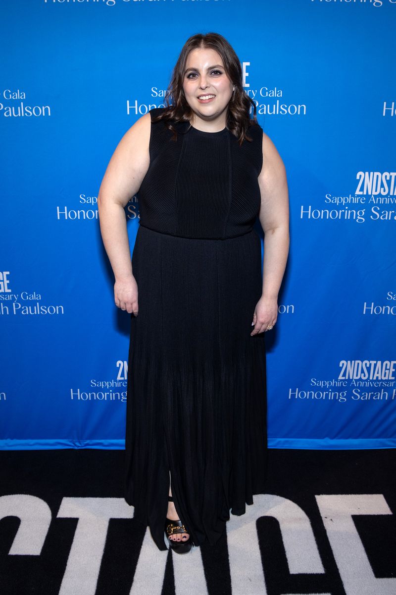 Photos: Stars Walk the Red Carpet for Second Stage's Sapphire Anniversary Gala Honoring Sarah Paulson — photo 39 of 45
