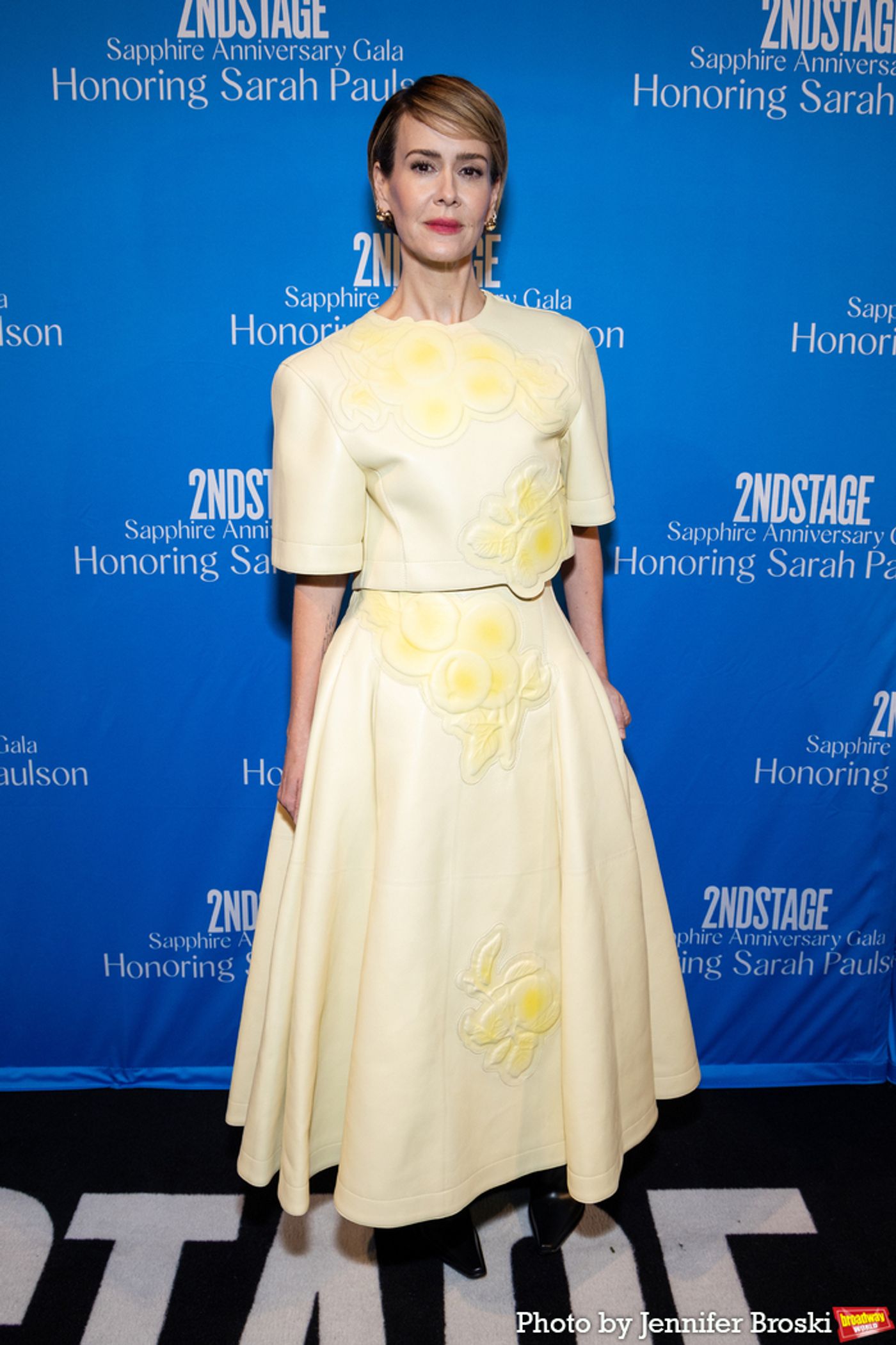 Photos: Stars Walk the Red Carpet for Second Stage's Sapphire Anniversary Gala Honoring Sarah Paulson  Image