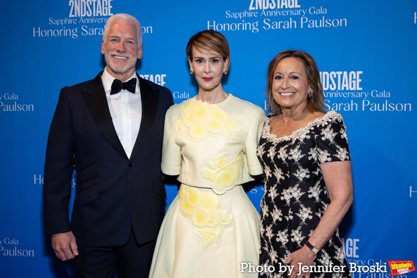Photos: Stars Walk the Red Carpet for Second Stage's Sapphire Anniversary Gala Honoring Sarah Paulson  Image