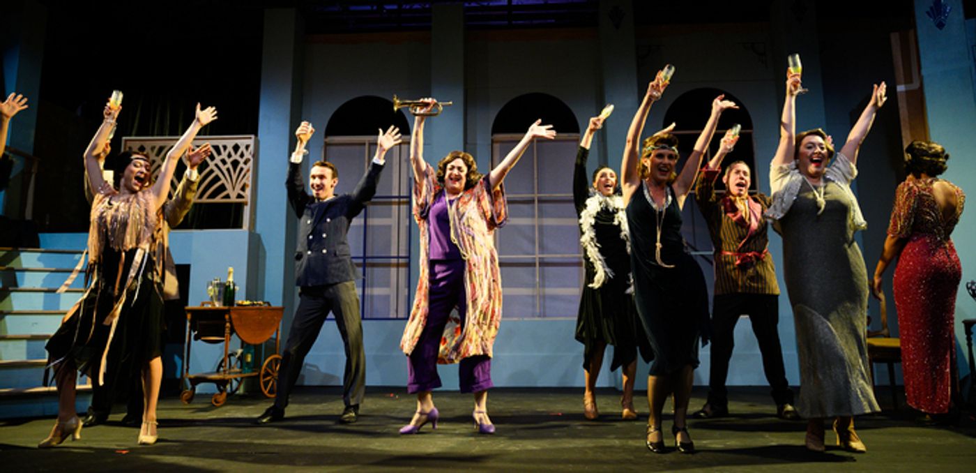 Photos: First Look at MAME at 42nd Street Moon  Image