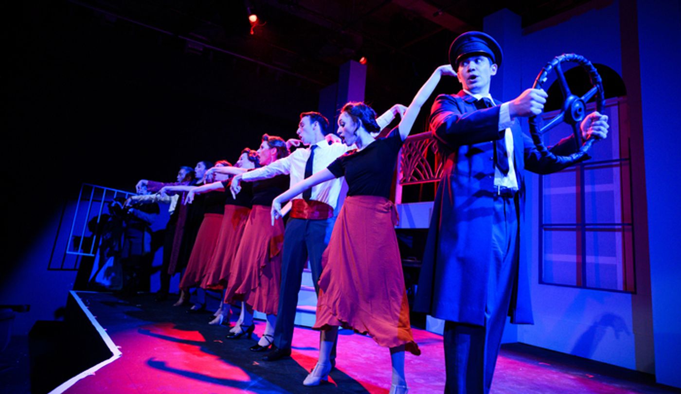 Photos: First Look at MAME at 42nd Street Moon  Image