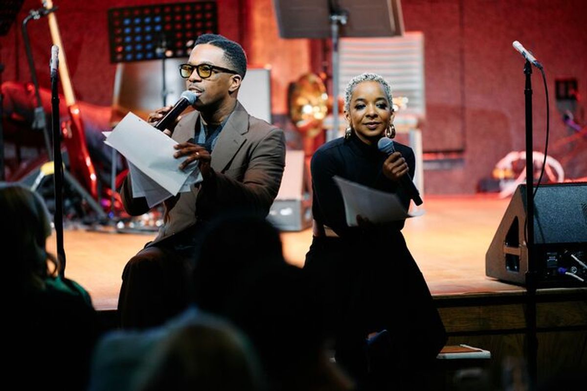 Hosts Leslie Odom Jr., Kara Young at 