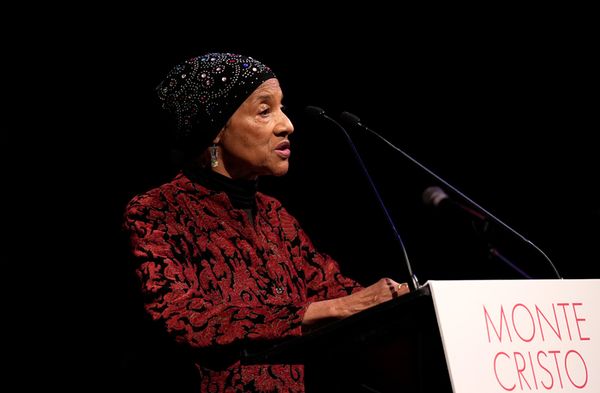 NEW YORK, NEW YORK - NOVEMBER 06: Seret Scotts speaks onstage while Eugene O'Neill Th Photo