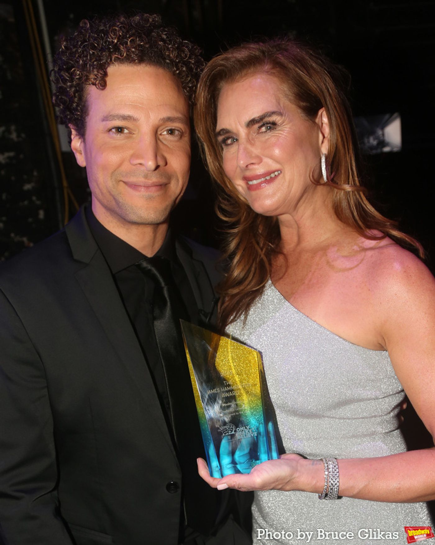Photos: J. Harrison Ghee, Justin Guarini and More Step Out for the 2023 ONLY MAKE BELIEVE GALA Celebrating Brooke Shields Photos: J. Harrison Ghee, Justin Guarini and More Step Out for the 2023 ONLY MAKE BELIEVE GALA Celebrating Brooke Shields Image