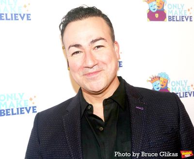 Caesar Samayoa Photo