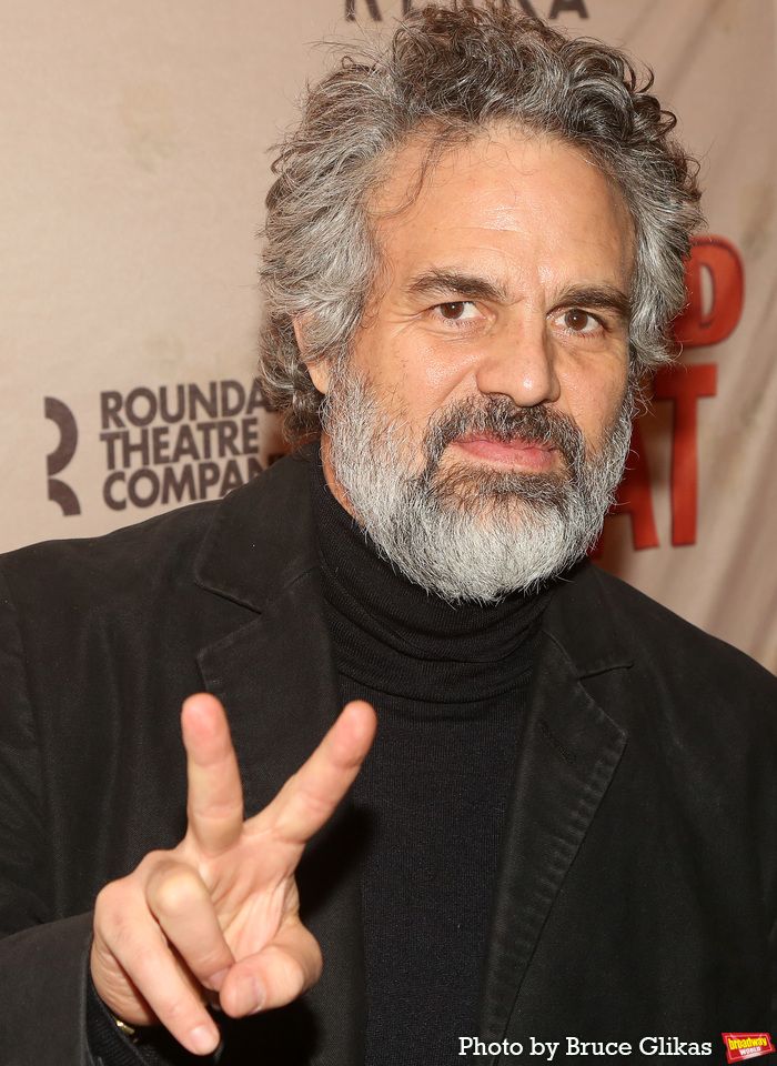 Photos: Rhea Perlman, Mark Ruffalo And More Turn Out As I NEED THAT Opens On Broadway! — photo 1 of 35
