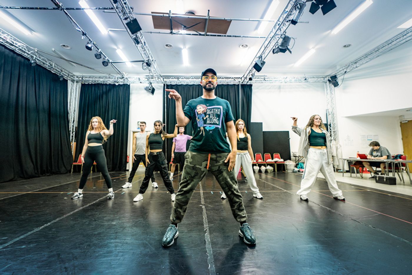 Photos: Inside Rehearsal For ALADDIN Pantomime at Hackney Empire  Image