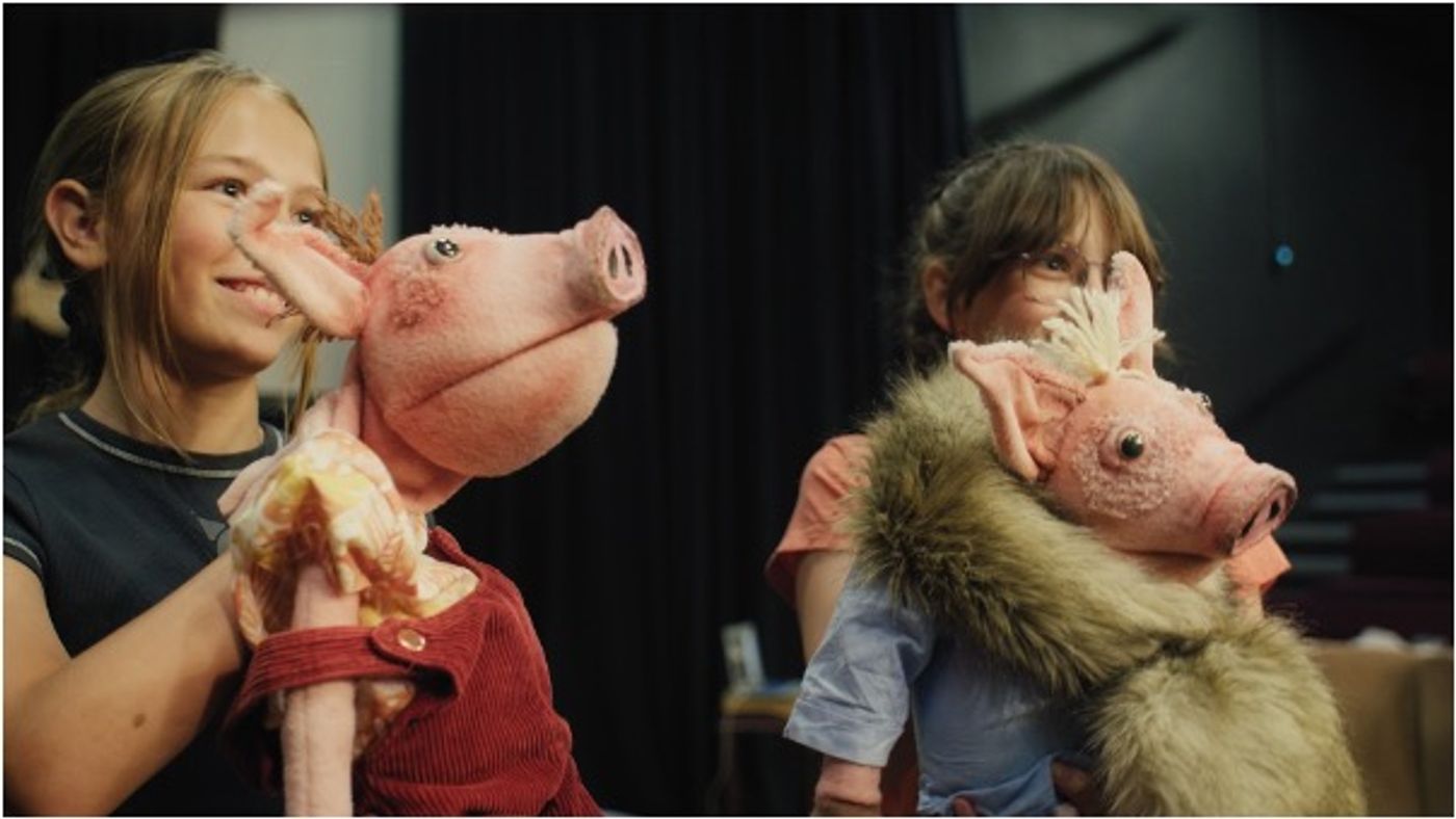 Guest Blog: Niki McCretton, Artistic Director of Stuff and Nonsense Theatre Company, on Children as Co-Writers and Her New Production of THE THREE LITTLE PIGS  Image