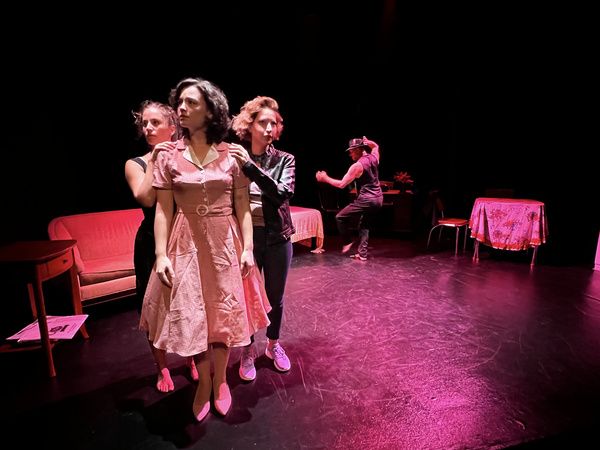 Hana Lauer, Hannah Dillenbeck, Deanna Henson, Ricardo Gomez Photo