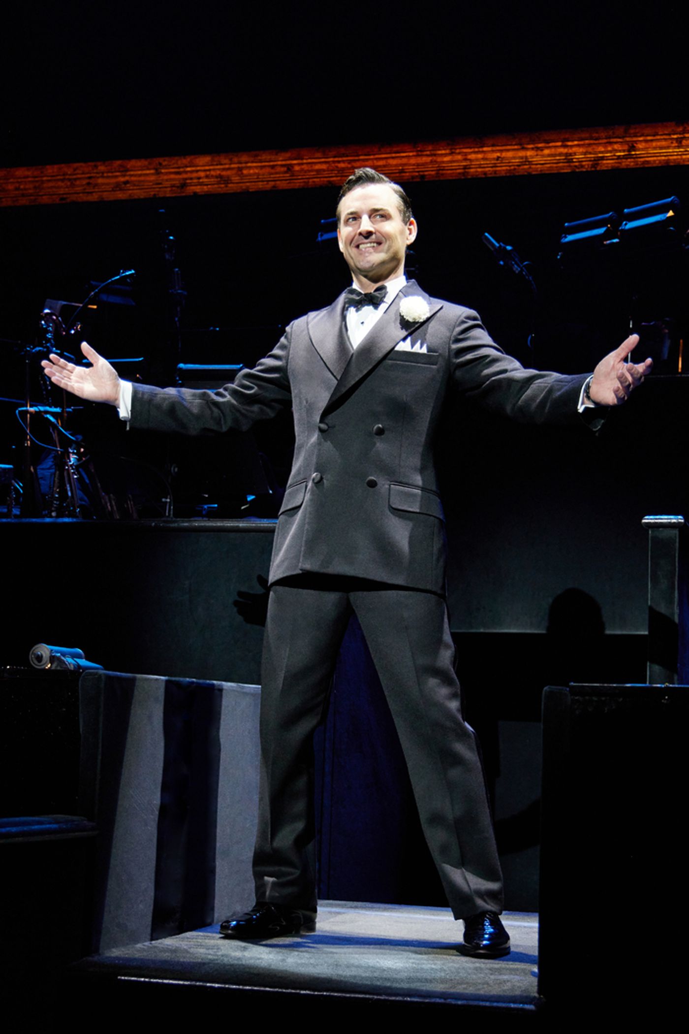 Photos: First Look at Max von Essen and Max Clayton in CHICAGO on Broadway  Image