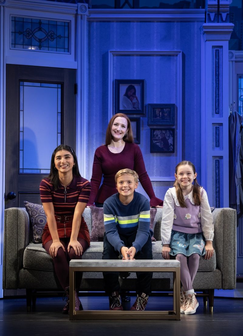 Rob McClure's Stunning Performance in MRS. DOUBTFIRE is the Perfect Post-Pandemic Panacea Image