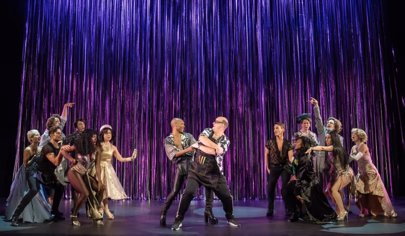 Rob McClure's Stunning Performance in MRS. DOUBTFIRE is the Perfect Post-Pandemic Panacea Image