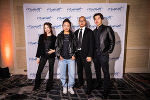 BEAUTIFUL - THE CAROLE KING MUSICAL Marriott Theatre Opening Night @ BroadwayWorld BEAUTIFUL - THE CAROLE KING MUSICAL Marriott Theatre Opening Night Photo